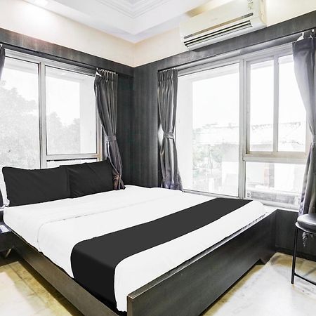 Super Collection O Ashram Road Near Sardar Bridge Formerly Hotel Apple Inn อาเมดาบัด ภายนอก รูปภาพ