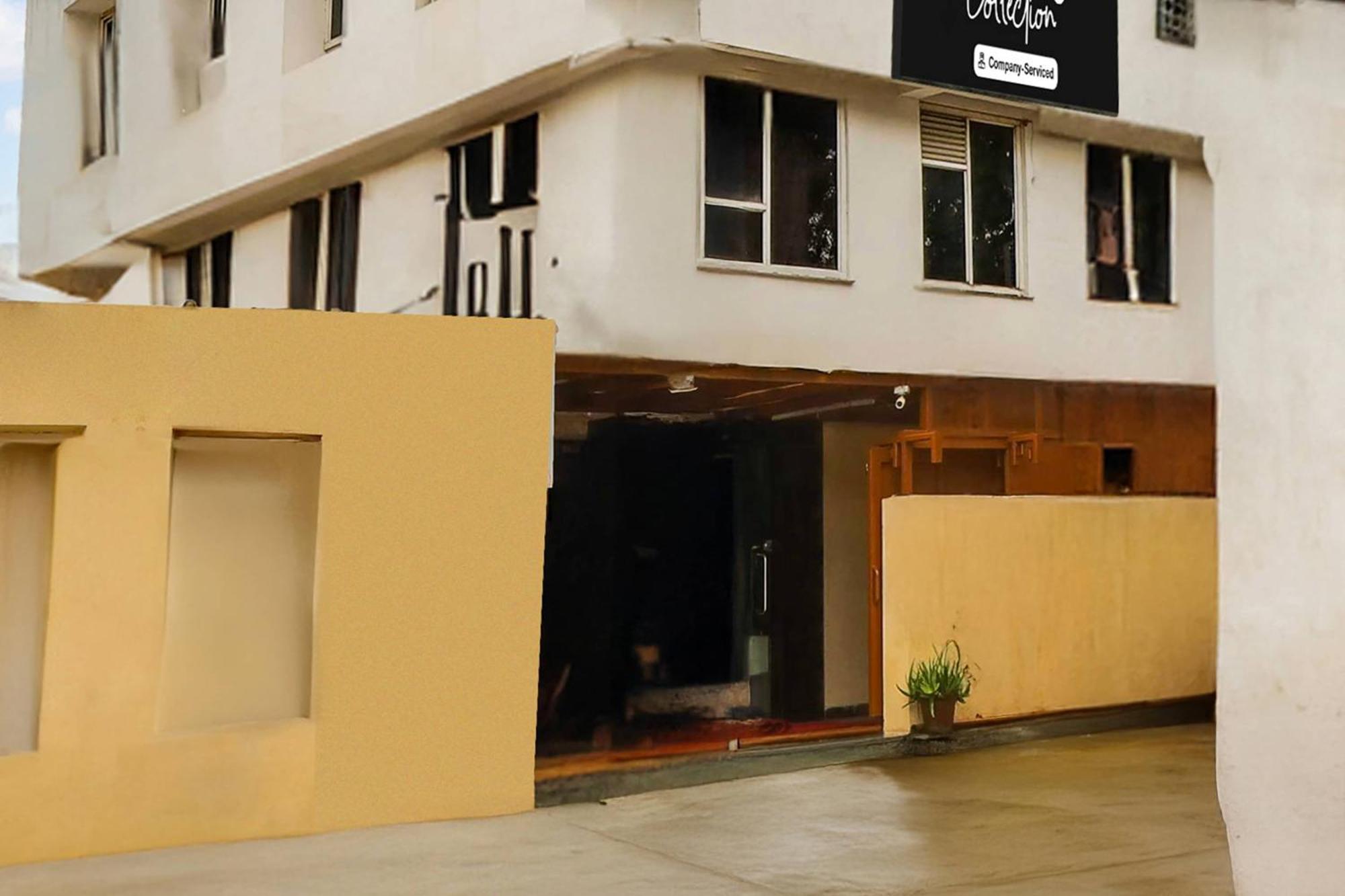 Super Collection O Ashram Road Near Sardar Bridge Formerly Hotel Apple Inn อาเมดาบัด ภายนอก รูปภาพ